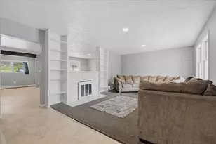 110 Grand Ave, Clintonville, PA 16214 - Photo 2