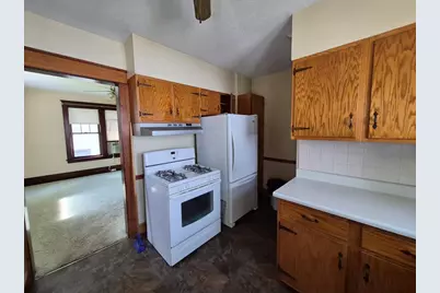 133 E Bissell Ave, Oil City, PA 16301 - Photo 10