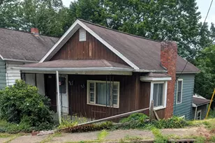 528 Hoffman Ave, Oil City, PA 16301 - Photo 2