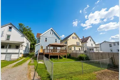 426 Liberty St, Franklin, PA 16323 - Photo 8