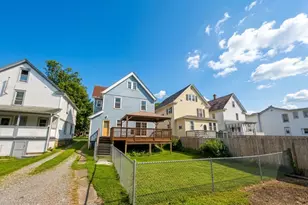 426 Liberty St, Franklin, PA 16323 - Photo 8