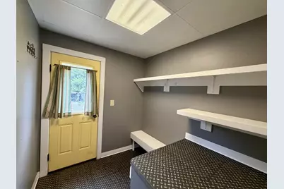 426 Liberty St, Franklin, PA 16323 - Photo 32