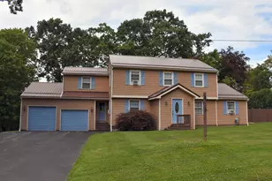 483 Jackson Park Dr, Meadville City, PA 16335 - Photo 2