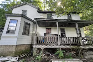 1348 Sassafras, Franklin, PA 16323 - Photo 2