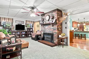 911 N Monroe St, Titusville, PA 16354 - Photo 2