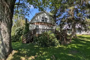 109 E Maple St, Marienville, PA 16239 - Photo 2
