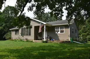 13577 Carpenter Rd, Randolph, PA 10649 - Photo 4