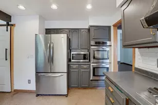197 Sherman Heights S, Fairmount City, PA 16224 - Photo 8