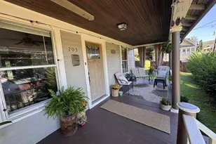 203 E 5th Alley, Oil City, PA 16301 - Photo 2