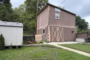 224 Congress Dr, Oil City, PA 16301 - Photo 10