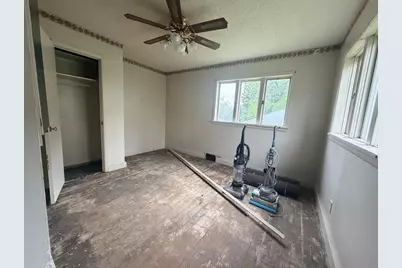 215 Innis St, Oil City, PA 16301 - Photo 10