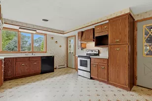 17986 Tryonville St, Centerville, PA 16001 - Photo 10