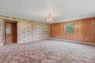 17986 Tryonville St, Centerville, PA 16001 - Photo 2