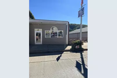 430 Broad St., New Bethlehem, PA 16242 - Photo 2