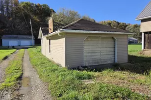 1110 Short St, New Bethlehem, PA 16242 - Photo 2