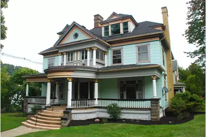 113 Innis St, Oil City, PA 16301 - Photo 1