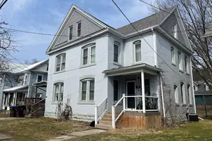 250-252 Grant St, Franklin, PA 16323 - Photo 1