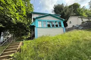 122 Oak Grove St, Oil City, PA 16301 - Photo 1