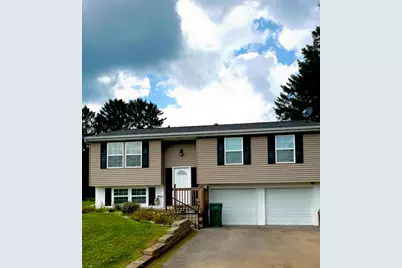 114 Oberlin Dr, Butler, PA 16001 - Photo 1