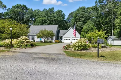 170 Fernwood Dr, Cranberry, PA 16319 - Photo 1