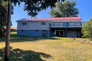 438 Rockville Rd, New Bethlehem, PA 16242 - Photo 1