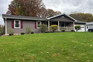 102 Hillcrest Ln, Shippenville, PA 16254 - Photo 1