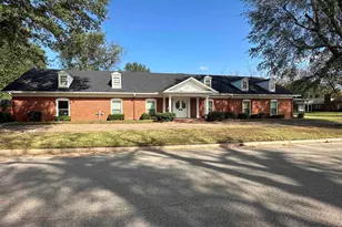 1212 Hillcrest, Jacksonville, TX 75766 - Photo 1