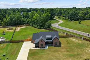 190 Brooks Dr, Gladewater, TX 75647 - Photo 32