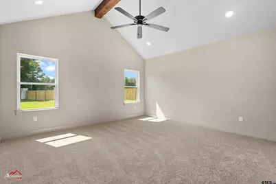 190 Brooks Dr, Gladewater, TX 75647 - Photo 28
