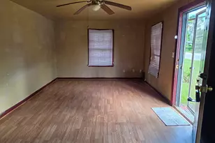 820 N Prairieville St, Athens, TX 75751 - Photo 6