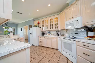 1855 Phillips Springs Rd, Gladewater, TX 75647 - Photo 8