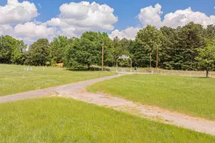 1855 Phillips Springs Rd, Gladewater, TX 75647 - Photo 36