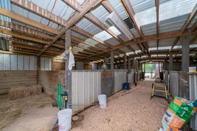 1901 Byrd Rd, Jacksonville, TX 75766 - Photo 42