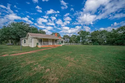 1901 Byrd Rd, Jacksonville, TX 75766 - Photo 34
