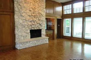 401 Woodland Hills, Tyler, TX 75701 - Photo 4