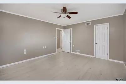 291 E Main, Van, TX 75790 - Photo 26
