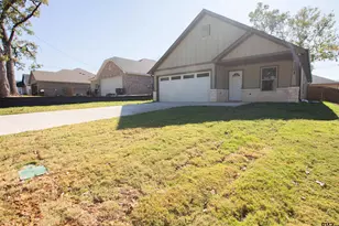 1108 Park St, Tyler, TX 75702 - Photo 2