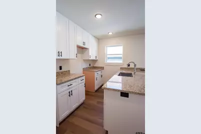 1108 Park St, Tyler, TX 75702 - Photo 4
