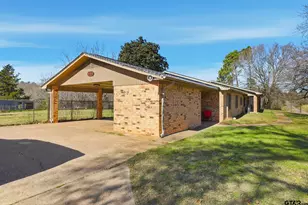 1409 Bassett Rd, Palestine, TX 75803 - Photo 20