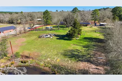 1409 Bassett Rd, Palestine, TX 75803 - Photo 26