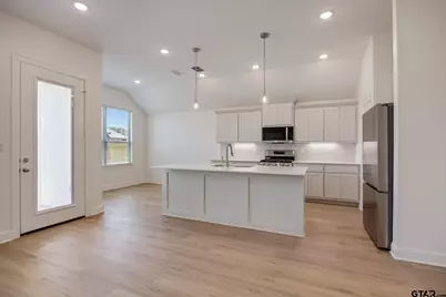 3007 Dogwood Park Ln, Tyler, TX 75707 - Photo 10