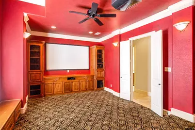 6805 Castle Pines Ct, Tyler, TX 75703 - Photo 12