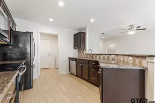 815 E Grande Blvd, Tyler, TX 75703 - Photo 6
