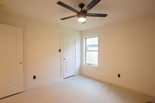 1112 Park St, Tyler, TX 75702 - Photo 12