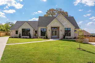 305 Heath Cir, Bullard, TX 75757 - Photo 1