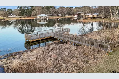 18208 N Lakeview, Troup, TX 75789 - Photo 10