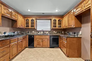 3700 Lake Vista Cir, Tyler, TX 75707 - Photo 12