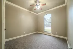 2114 W Hawkins Pkwy, Longview, TX 75605 - Photo 14