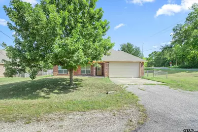 400 Bent Creek, Grand Saline, TX 75140 - Photo 2