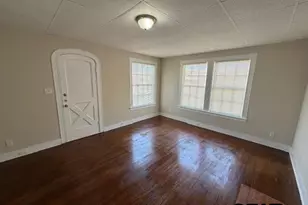 923 N Tyler Ave, Tyler, TX 75702 - Photo 2